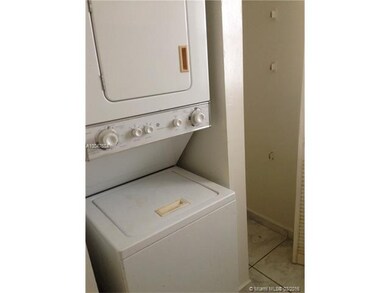 Kitchen/Washer&Dryer slot