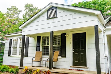 1 Exterior (2 of 6)