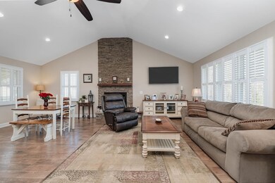 612 Cherry St, Oxford, NC 27565 - photo 7