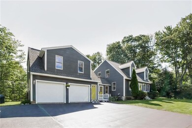 28 Chestnut St, Old Orchard Beach, ME 04064 - photo 3