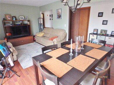 10 Village Ct, West Warwick, RI 02893 - photo 6