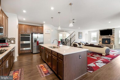 295 Potomac Run Rd, Fredericksburg, VA 22405 - photo 2