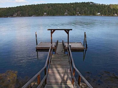 Waterfront/Dock/Pier.