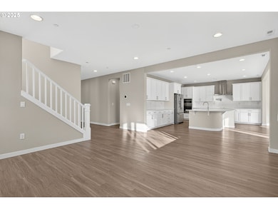 9863 SW Ridge Dr, Beaverton, OR 97007 - photo 7