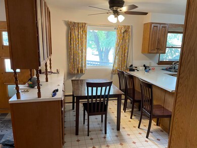 1501 Dining Room<|><|>