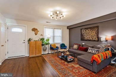 3920 Rexmere Rd, Baltimore, MD 21218 - photo 5