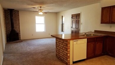 2605 Pecan Dr, Alamogordo, NM 88310 - photo 6