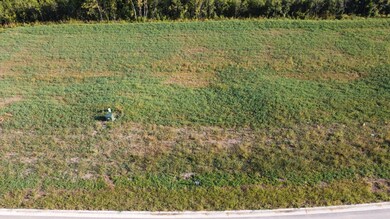 N51W18970 Quietwood Dr, Muskego, WI 53150 - photo 5