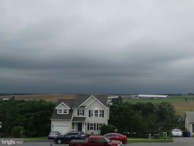 112 Colton Ct, Smithsburg, MD 21783 - photo 2