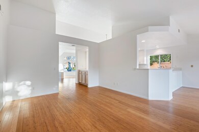 08 - Family Room