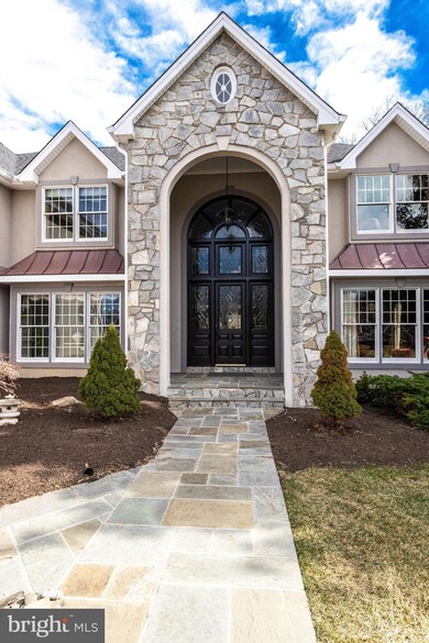 9829 Summerday Dr, Burke, VA 22015 - photo 7