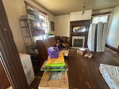 624 E Noble Ave, Guthrie, OK 73044 - photo 3