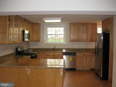 8501 Cyrus Place, Alexandria, VA 22308 - photo 4