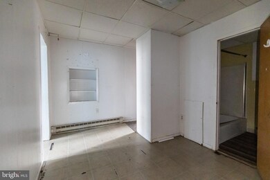 212 W Market St unit A, Pottsville, PA 17901 - photo 7