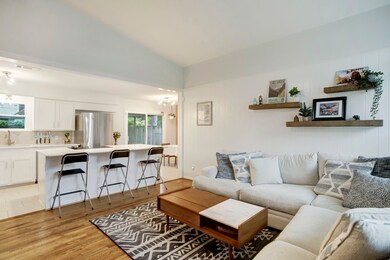 5205 De Lange Ln, Houston, TX 77092 - photo 5