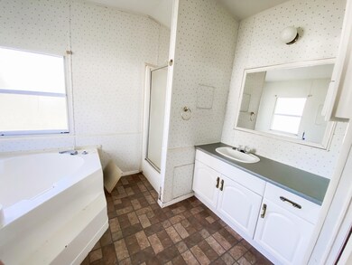 2294 Fm 980 Rd unit C, Huntsville, TX 77320 - photo 7