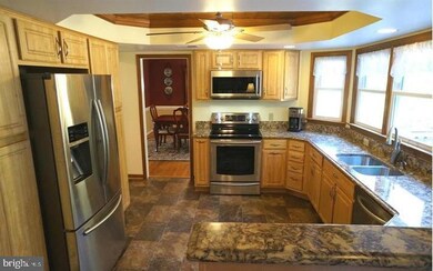 3102 Titanic Dr, Stafford, VA 22554 - photo 2