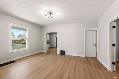 722 S Warren St, South Bend, IN 46619 - photo 6