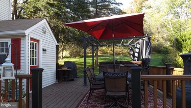 462 E Dark Hollow Rd, Pipersville, PA 18947 - photo 4