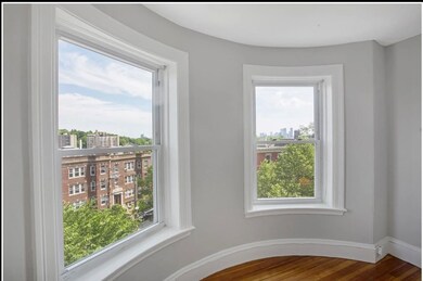 108 Winthrop Rd unit 6, Brookline, MA 02445 - photo 7