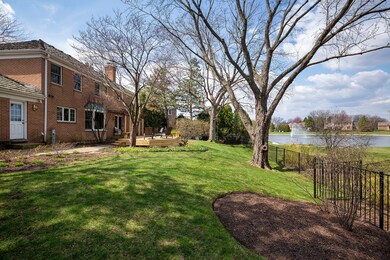 2312 Mohawk Ln, Glenview, IL 60026 - photo 3