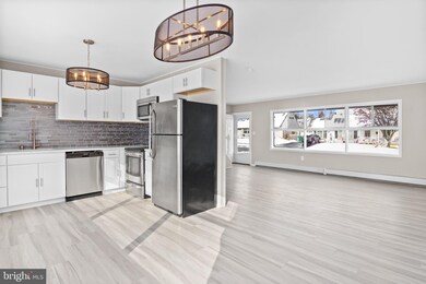 23 Gardenia Rd, Levittown, PA 19057 - photo 6