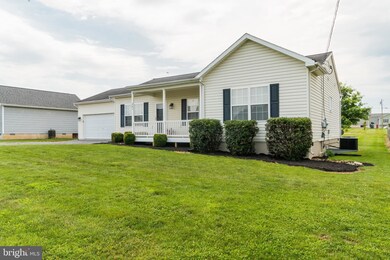 241 Sonya Ln, Bunker Hill, WV 25413 - photo 2