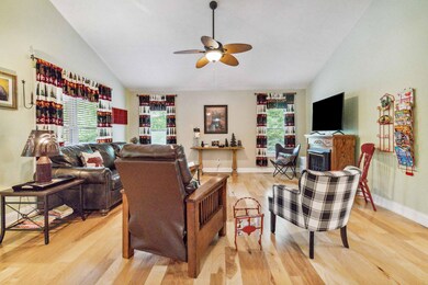 211 Stoneybrook Rd, Burnside, KY 42519 - photo 6