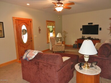 2029 Vincent Ave, Watsontown, PA 17777 - photo 4