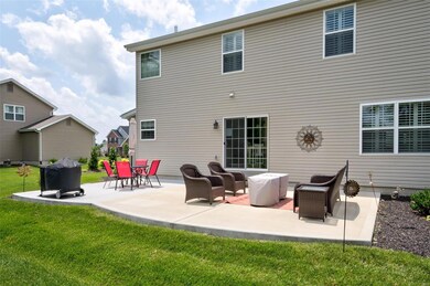 108 Forest Oaks Dr, Caseyville, IL 62232 - photo 2