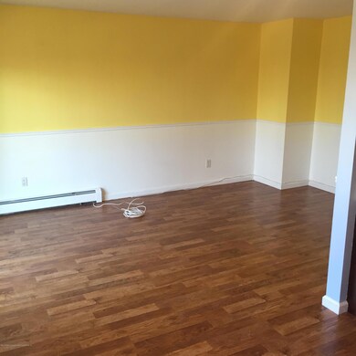 Foxwood Square unit 10, Staten Island, NY 10314 - photo 3