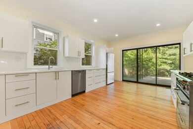 38 Russell St unit 1, Cambridge, MA 02140 - photo 3