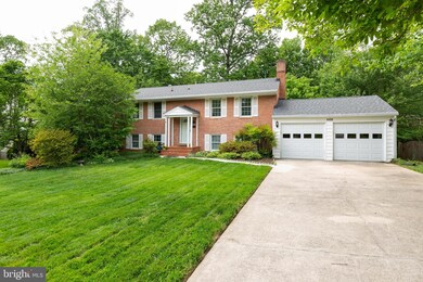 4428 Willow Woods Dr, Annandale, VA 22003 - photo 2