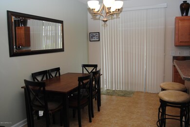 2378 Red Moon Dr, Jacksonville, FL 32216 - photo 6