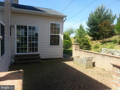 17616 Overlook Rd, Dumfries, VA 22026 - photo 4