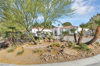 BEAUTIFUL CURB APPEAL
