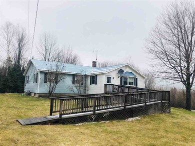 299 Robert Hazen Dr, Lyndonville, VT 05851 - photo 3