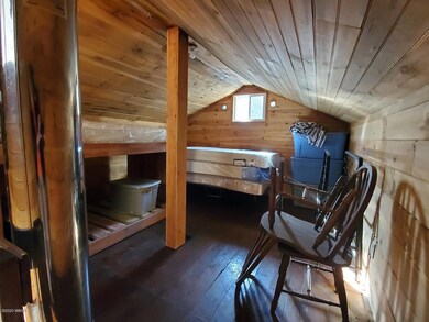 Camp loft