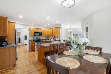 4032 Pleasant Glen Dr-15