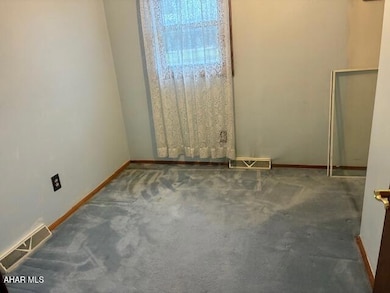 4658 E Loop Rd, Hollidaysburg, PA 16648 - photo 4