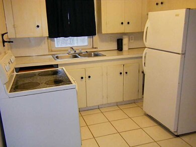 3 Gleason St, Cranston, RI 02910 - photo 4