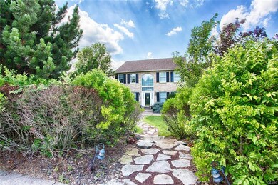 306 Spy Glass Hill Rd, Bath, PA 18014 - photo 4