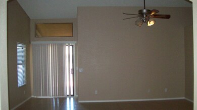 802 E Rosemonte Dr, Phoenix, AZ 85024 - photo 4