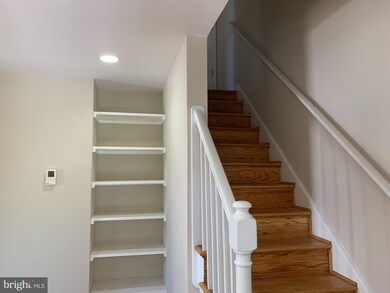 2808 Jefferson Dr, Alexandria, VA 22303 - photo 4