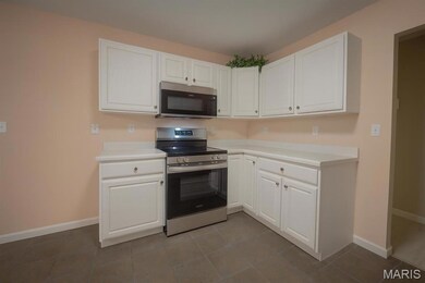 984 Northwestern Ave, Fairview Heights, IL 62208 - photo 7