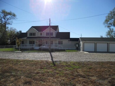 5677 W North River Rd, North Platte, NE 69101 - photo 7