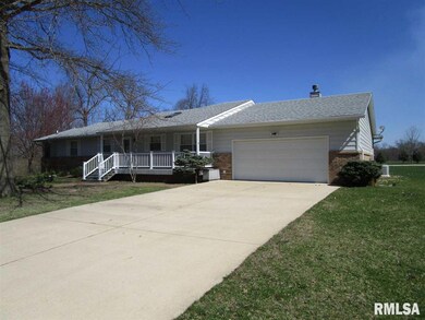 64 Crestview Cir, Geneseo, IL 61254 - photo 2