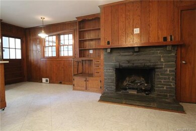 230 Valley Stream Rd, Statesville, NC 28677 - photo 7