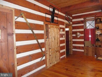 410 W Spruce St, Shamokin, PA 17872 - photo 7