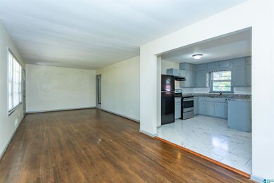 2520 2nd Place NW, Center Point, AL 35215 - photo 4